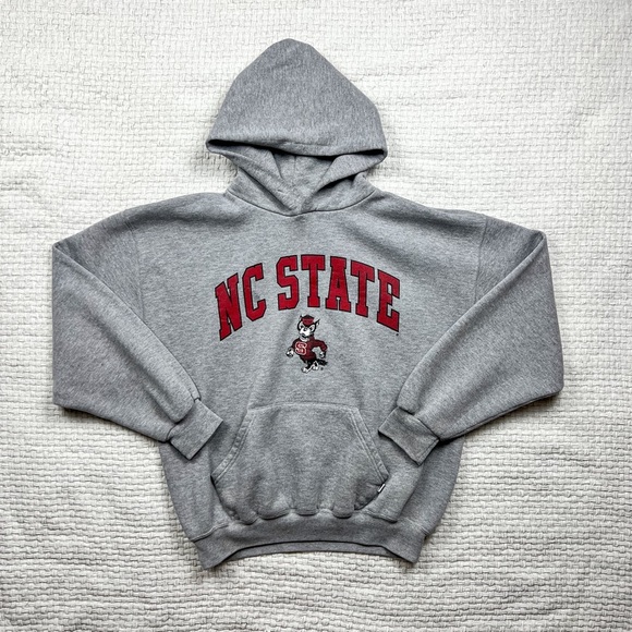 Vintage Russell Athletics NC State Pullover Hoodie - Picture 2 of 6